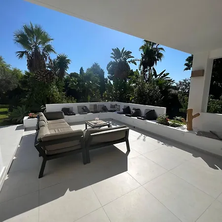 Ibiza Chic A Calahonda - Piscine Et Proximite