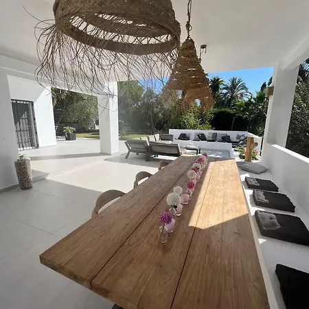 Ibiza Chic A Calahonda - Piscine Et Proximite Villa *